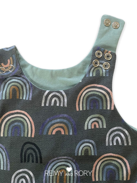 Size 3M rainbows romper and hat, organic cotton